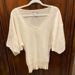 Banana republic cream vneck batwing sweater size small